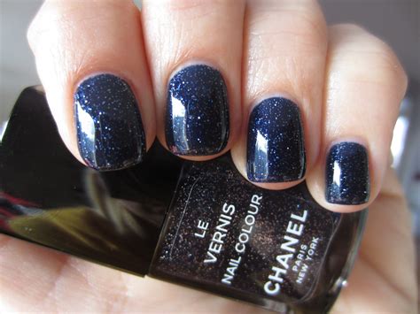 Vintage CHANEL – ‘Ciel De Nuit/Night Sky’ (swatches 